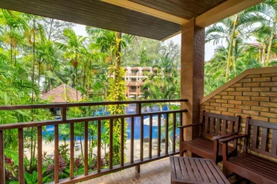 King-Zimmer mit Poolblick — Best Western Premier Bangtao Beach Resort & Spa